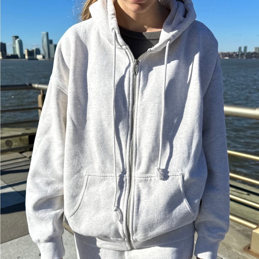 Brandy Melville | Christy Hoodie in Light Silver